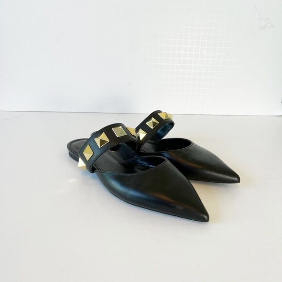 Michael Kors Wren Studded Slip On Leather Flats Black Pointed Toe Women’s Size 6 - Picture 2 of 13